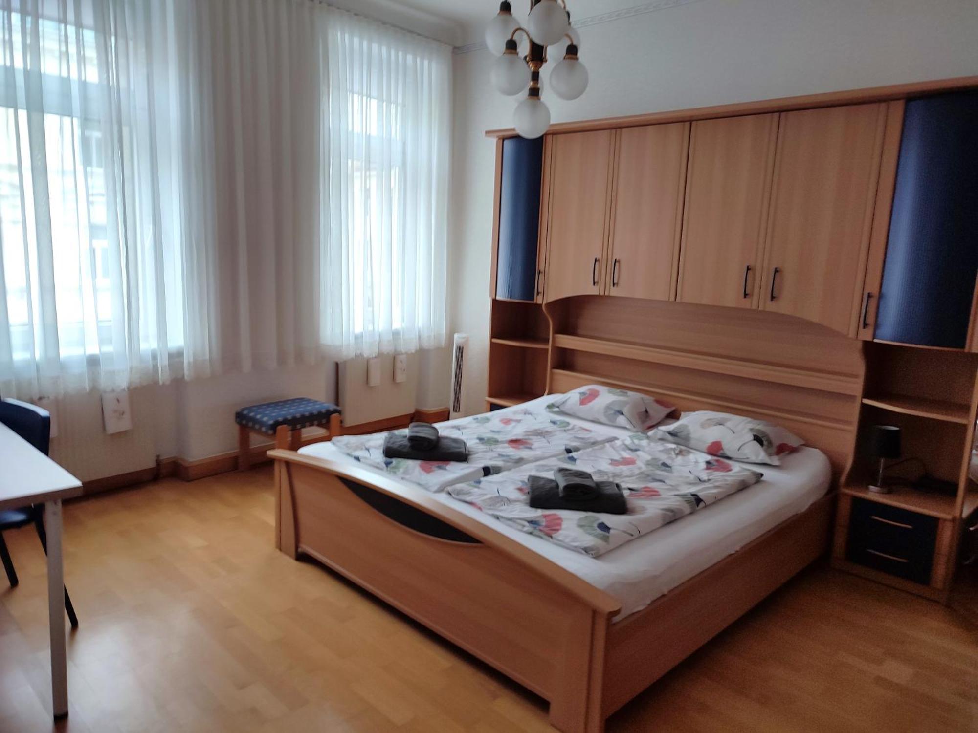 Studio & Apartments Near Reumannplatz Vienna Exterior photo